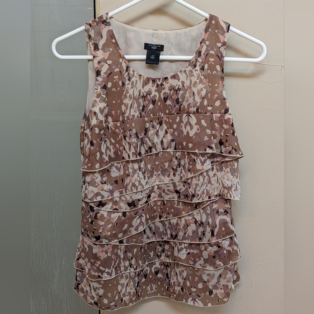 Ann Taylor Tiered Ruffle top, Size 00P